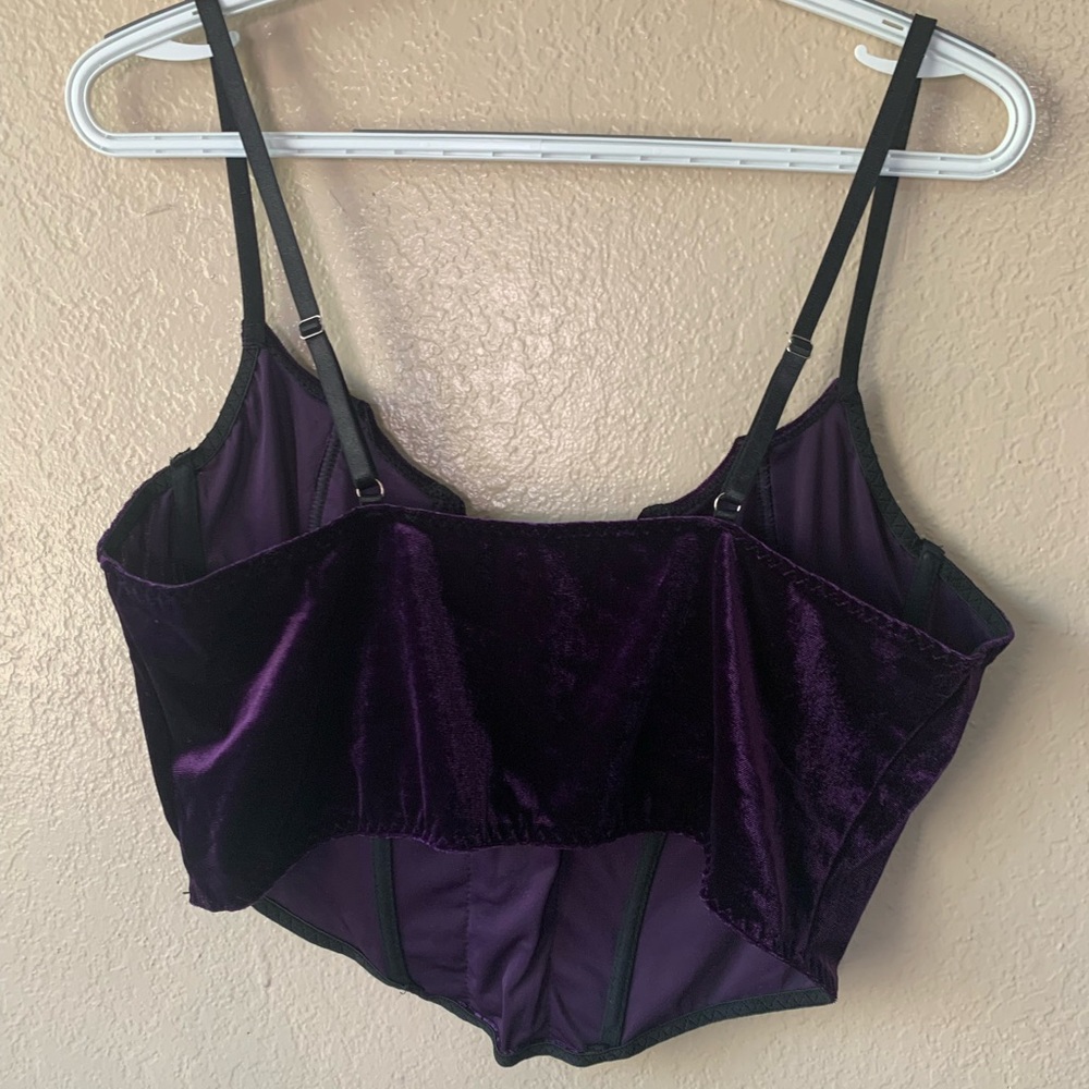 ROMWE Dark Purple Velvet Gothic Fairy Grunge Lace Up Corset Top Size 2XL - Picture 6 of 7